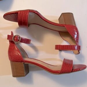 Amelia Grace Croc Cherry Red Tacee Sandal 7.5